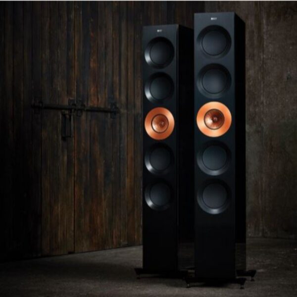 Alternative view of KEF Reference 5